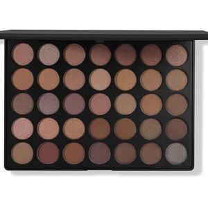 🖤✨MORPHE EYESHADOW PALETTE 35T TAUPE 
✂️Sold Out✂️